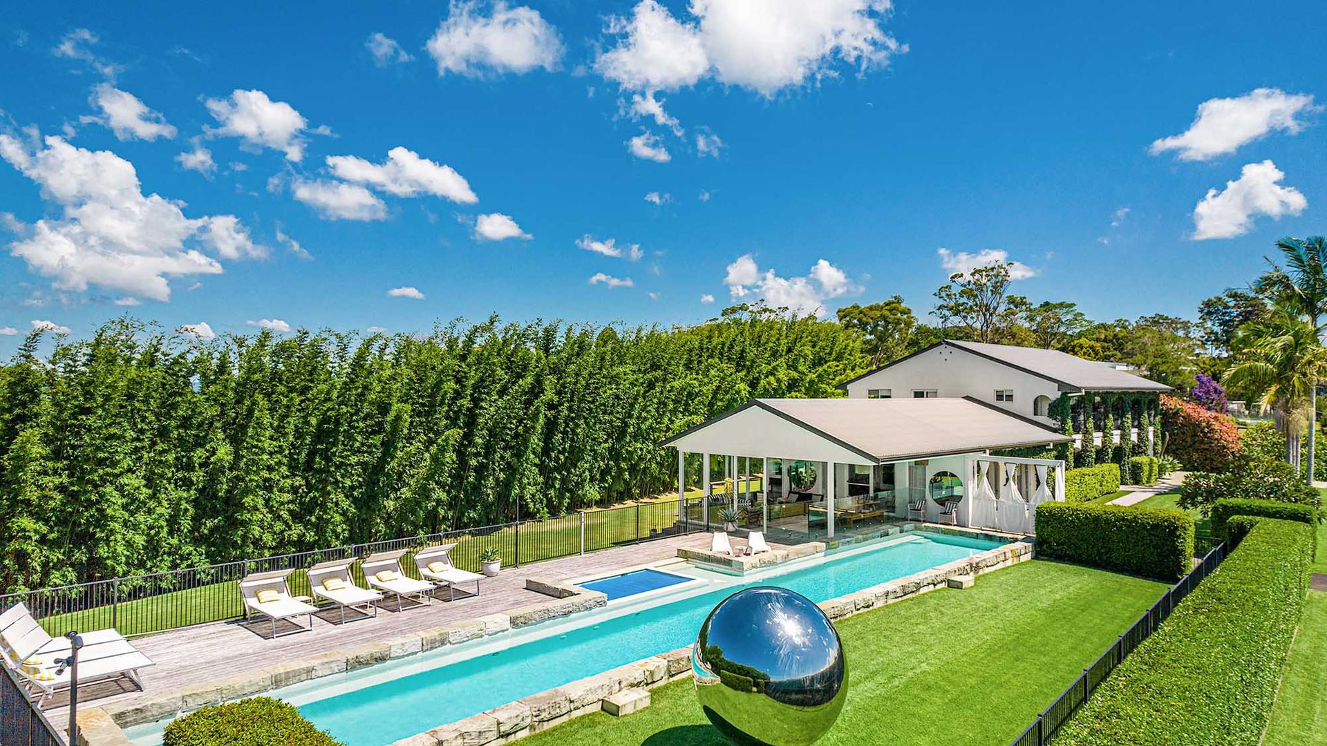 Villa St Helena – grand 7 BR estate with 25m pool