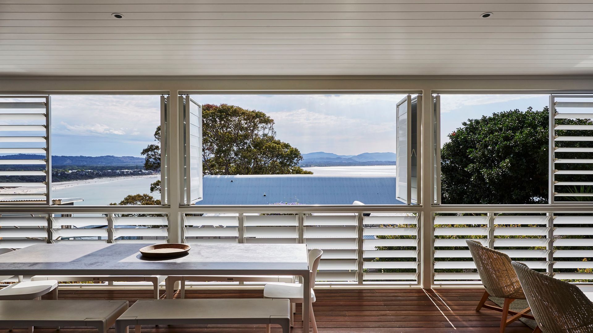 Ayindi Byron Bay – Designer Beach House with Epic Views