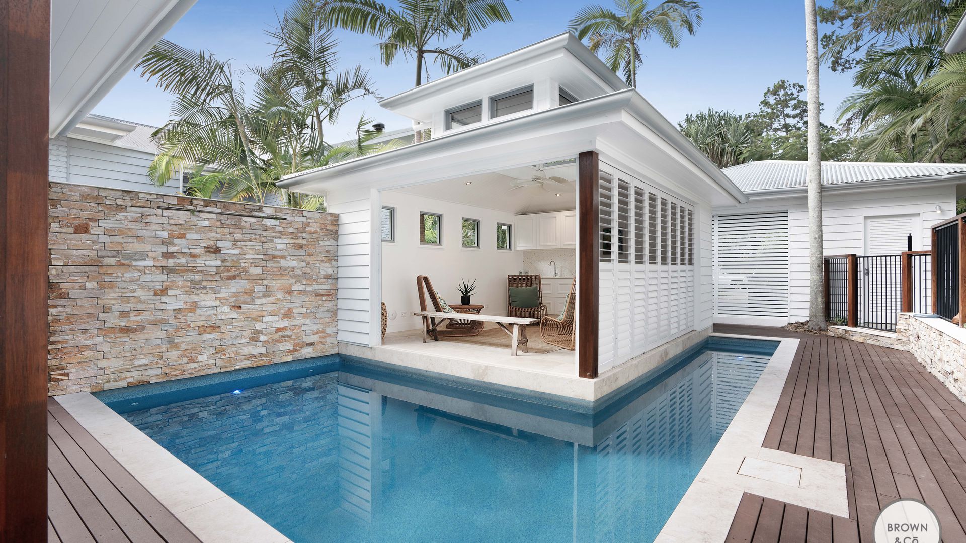 Eliza – Noosa Heads