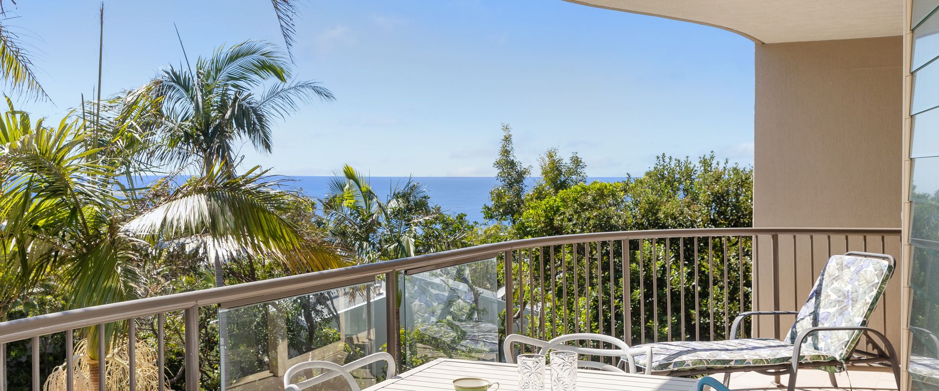 5 Pacific Outlook – Ocean View Apartment in Sunshine Beach