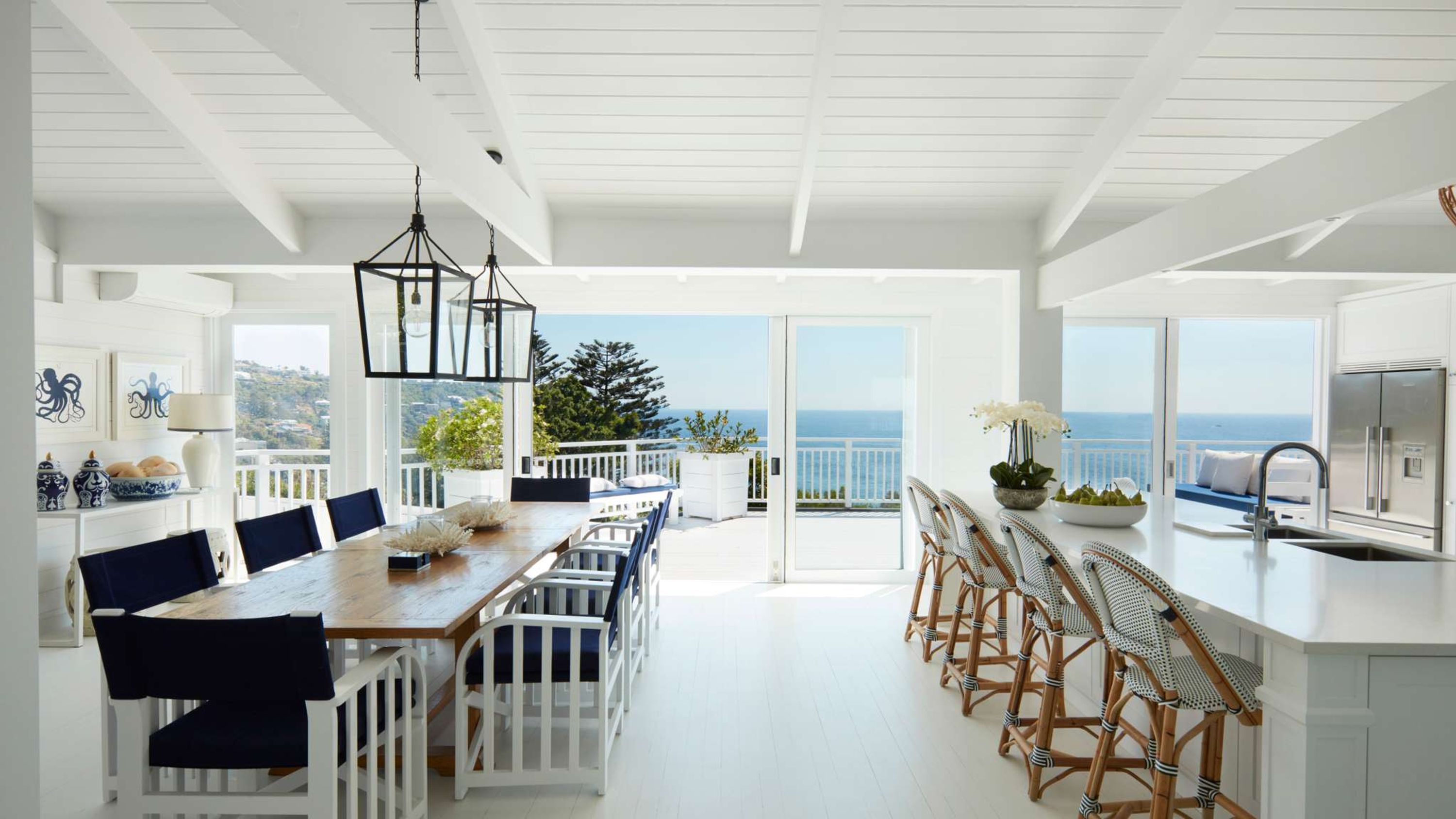 The White House | Contemporary Hotels