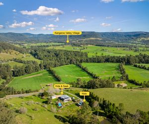 Hide and Seek, Kangaroo Valley