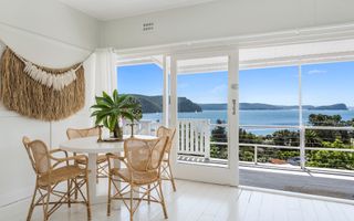 THREE WINDS BEACH SHACK