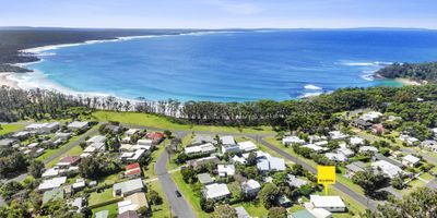   Waratah Cottage close to beaches, cafe and boat ramp