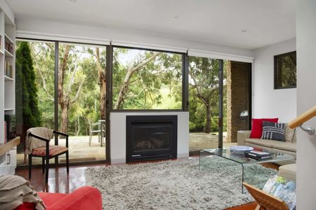 Lake Daylesford Lodge 7