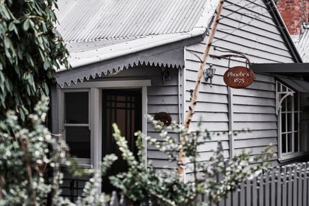 Phoebes Cottage