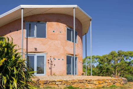 Lithia Guest House