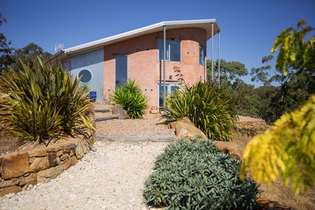 Lithia Guest House