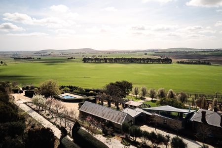 Vale Hill Barn
