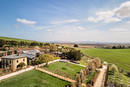 Vale Hill Barn