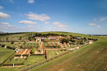 Vale Hill Barn