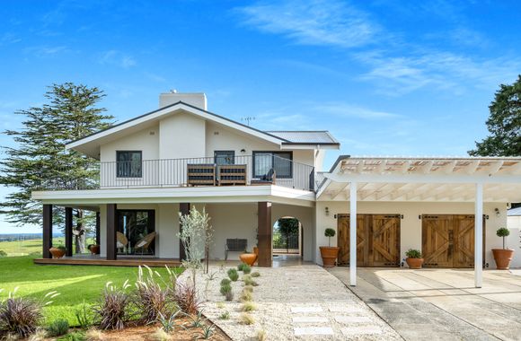 Villa Meroo Pay 2 stay 3 when booking a weekend May – September