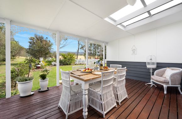 The Dawning – an Elegant Victorian Cottage located in Jaspers Brush near Berry