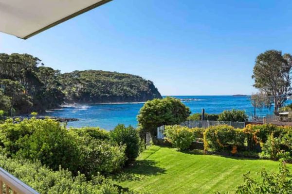 Grand Spindrift – Entire Waterfront House