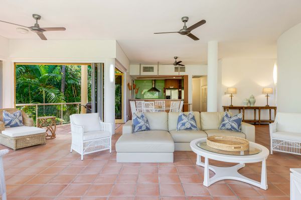The Hill Villa 2