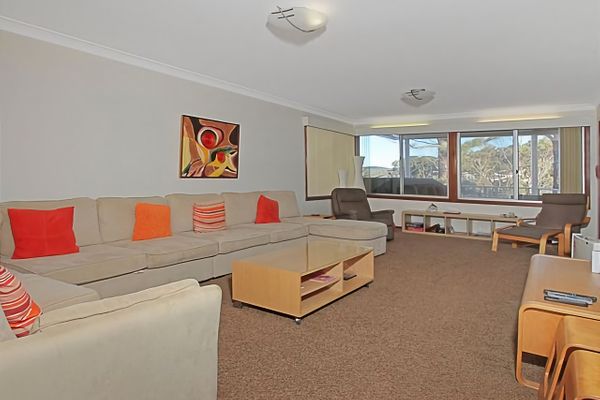 Denham Avenue Whole House Beachside Escape