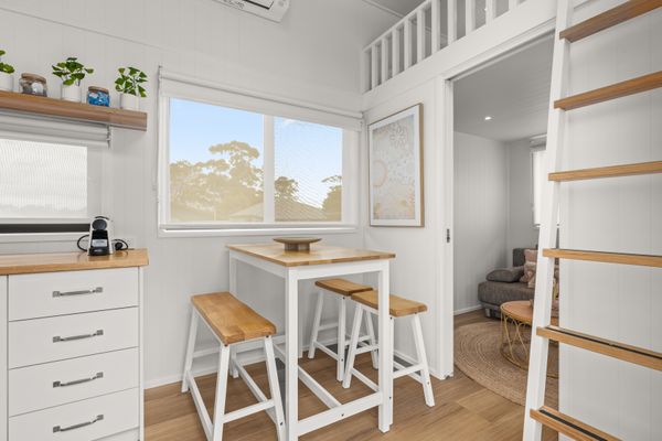 Cur46a – Husky Tiny Home by Experience Jervis Bay