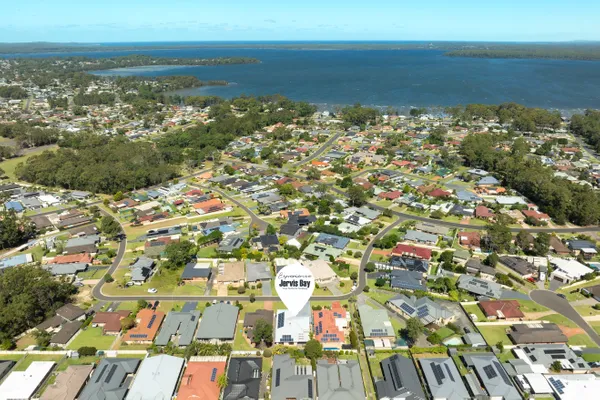 Tur34 – Topsy Turvey by Experience Jervis Bay