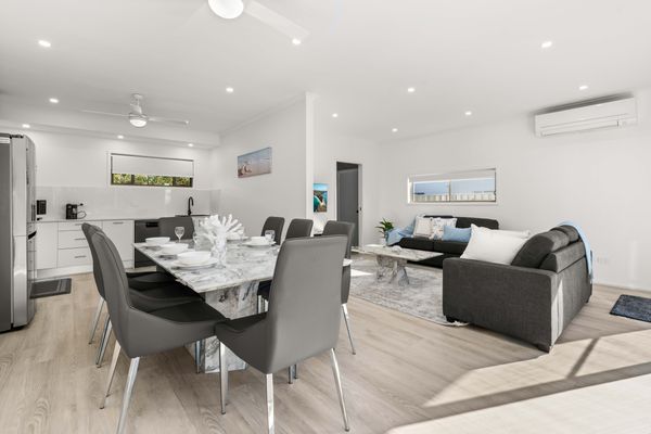 Bay1b – Bayswater Beach House 2 by Experience Jervis Bay