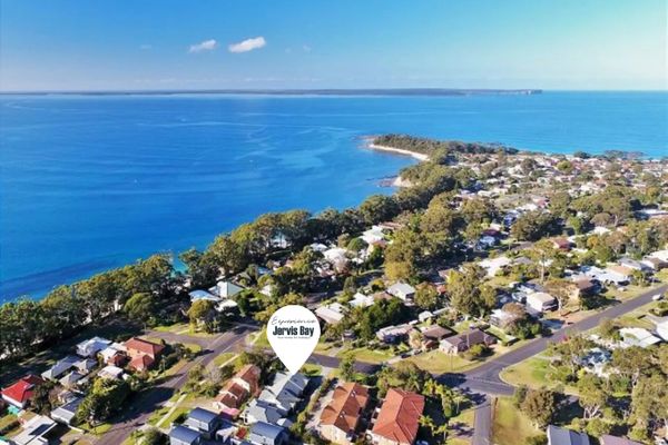 Min1/3 – Saltbush at Vincentia by Experience Jervis Bay