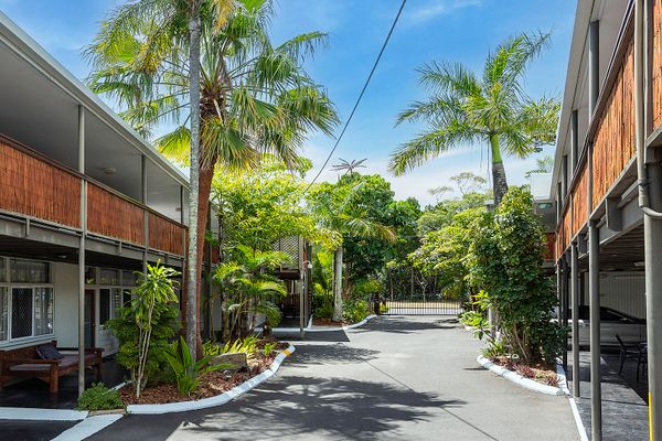 Coconut Palms 2 Bedroom Getaway