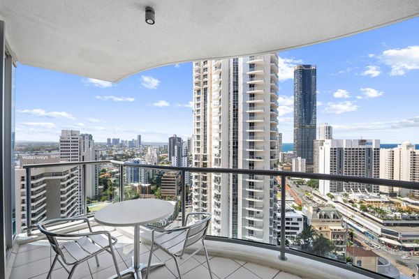 Deluxe 2 Bedroom Apartment Ocean and Hinterland Views