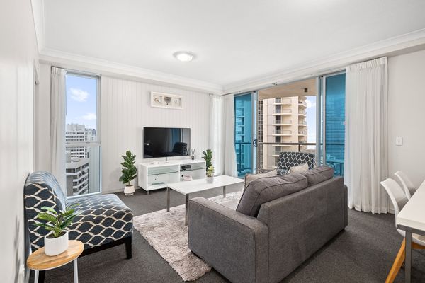 Deluxe 2 Bedroom Apartment Ocean and Hinterland Views