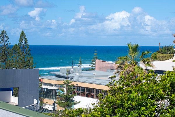 Top Of The Mark Central Surfers Paradise Apartment