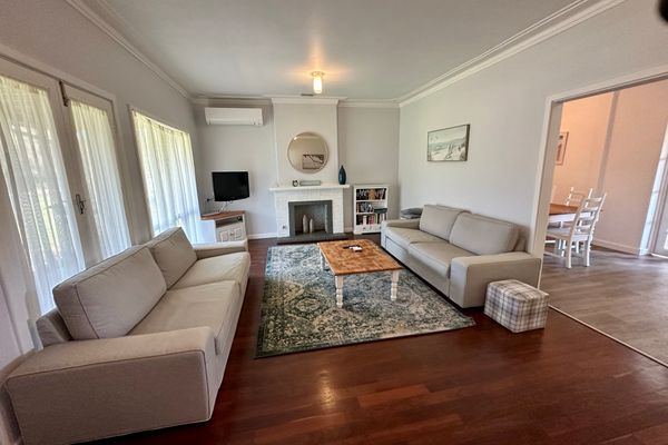 Jacaranda Cottage