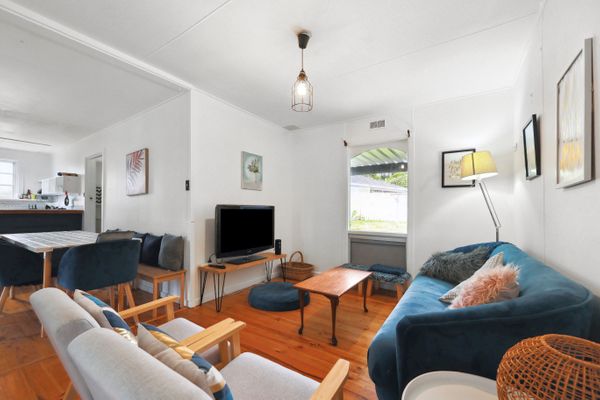 Hazel Hut  -12 Hazel Street, Goolwa Beach