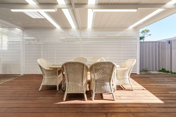 2/1 Connell St Old Bar
