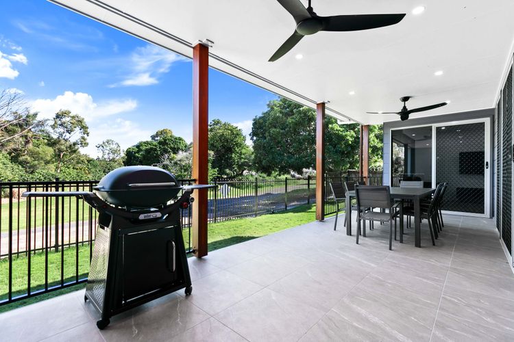 Zephyr Bayside Villas 4  bed