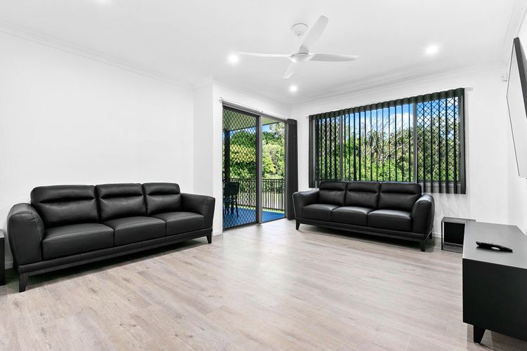 Zephyr Bayside Villas 4  bed