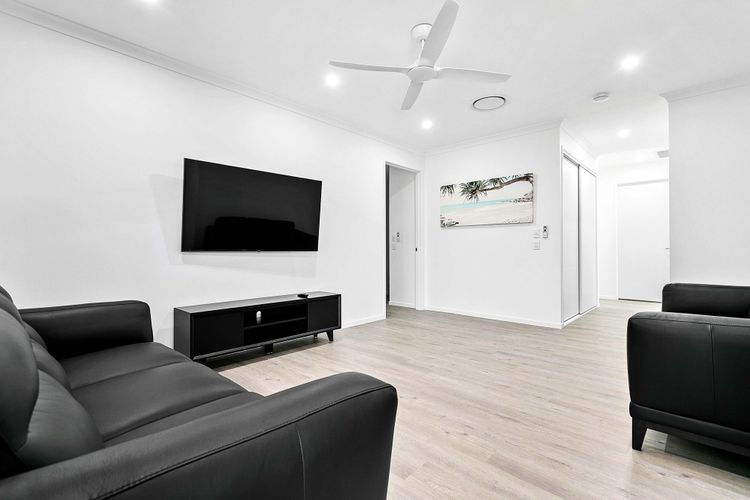 Zephyr Bayside Villas 4  bed