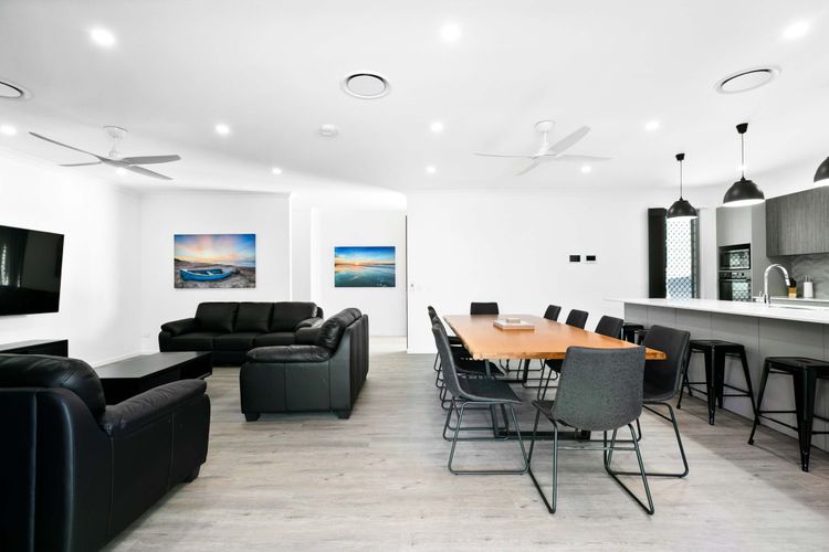 Zephyr Bayside Villas 4  bed