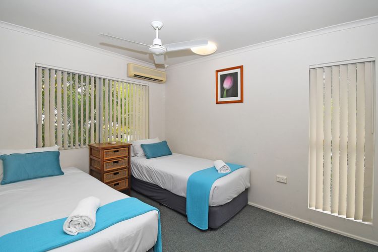 Coast Spacious Two Bedroom 1 Bathroom Apartment