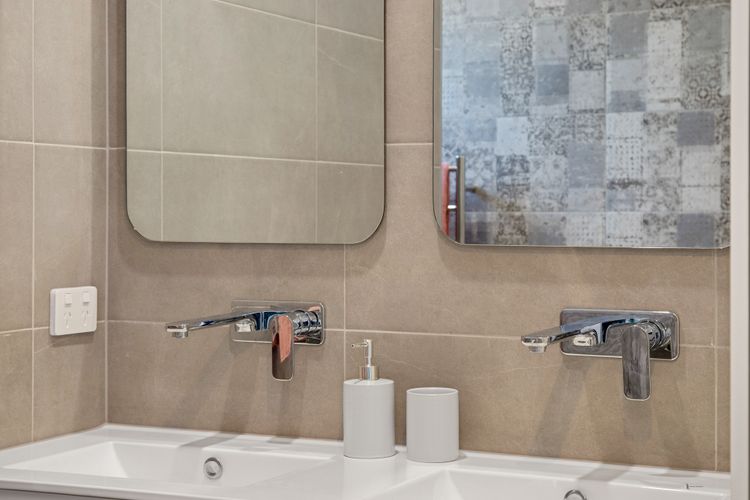 Ensuite