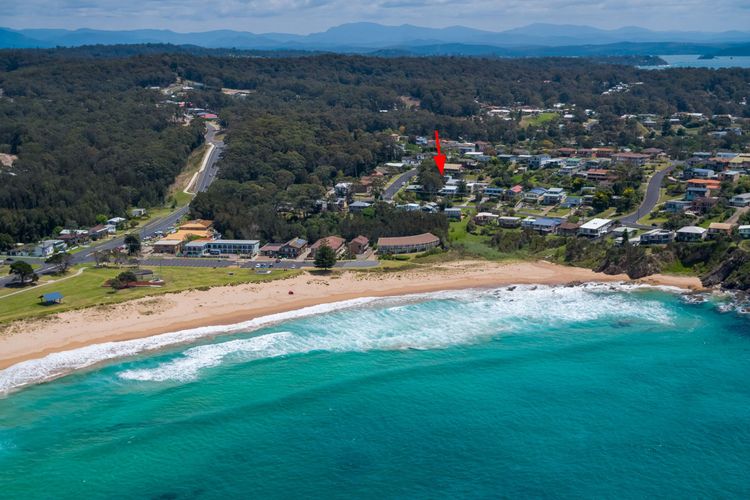 Magnificent Malua Views, Stroll to the beach
