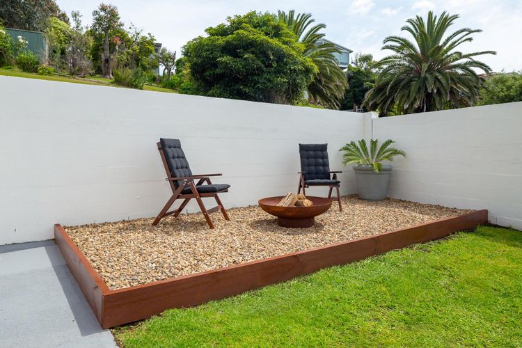 Magnificent Malua Views, Stroll to the beach