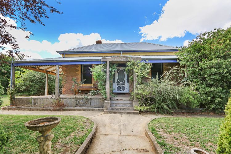 One Mile Cottage