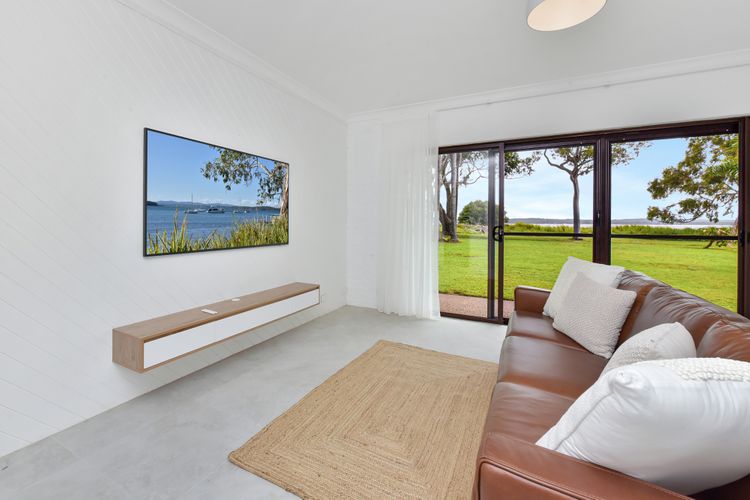 Sandy Point Guesthouse