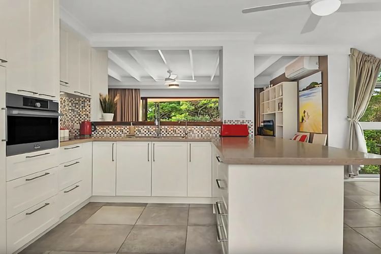 Beachfront 7 Penthouse