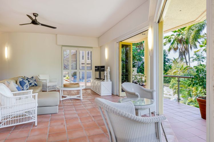 The Hill Villa 2