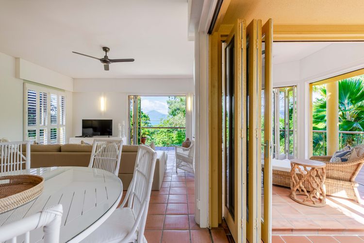 The Hill Villa 2
