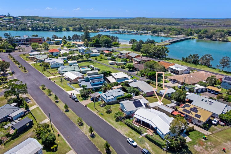Cedar Retreat – 19 Cedar Street