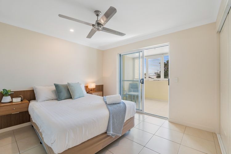 Malibu Apartments Unit 1 and 2 – 5 Oak Street