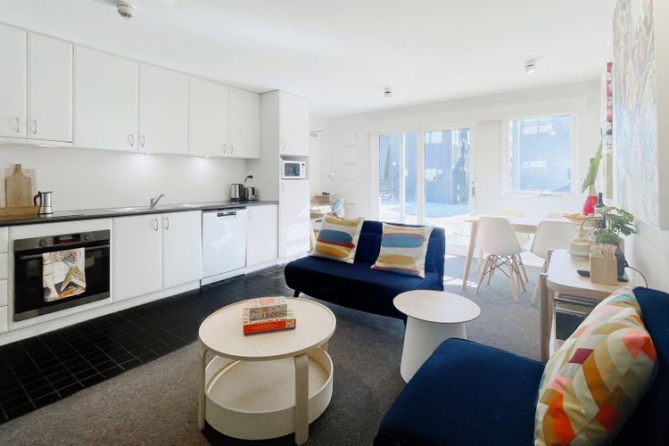 One-Bedroom Courtyard (Sleeps 2)