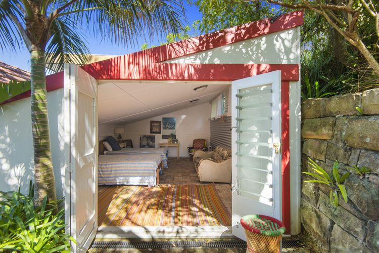 CORAL TREE COTTAGE