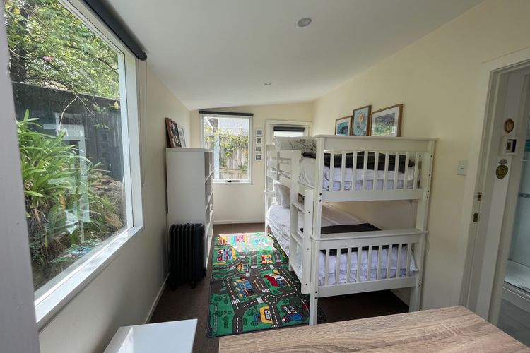 Glorious Views –  beautiful 1925 heritage house