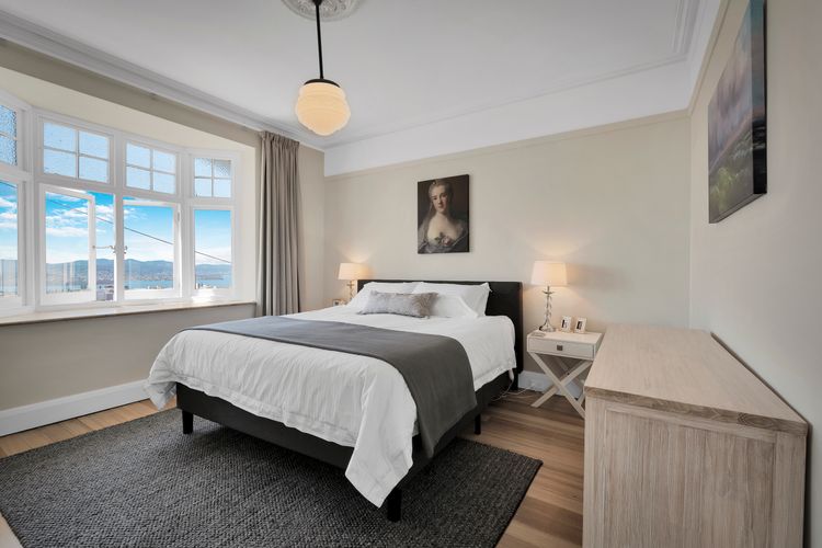 Glorious Views –  beautiful 1925 heritage house